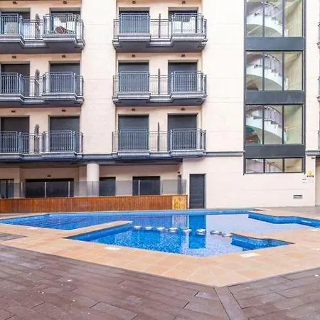 Casa Tita - Exclusivo Con Gran Terraza Y Vistas A La Piscina En Apartament